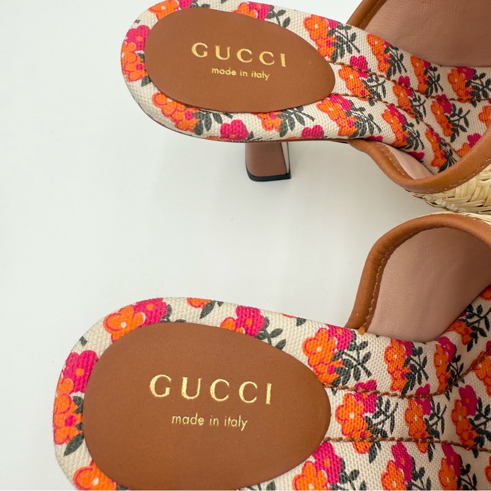 Gucci Tan Raffia Floral Slip-On Heeled Mules - Picture 7 of 13